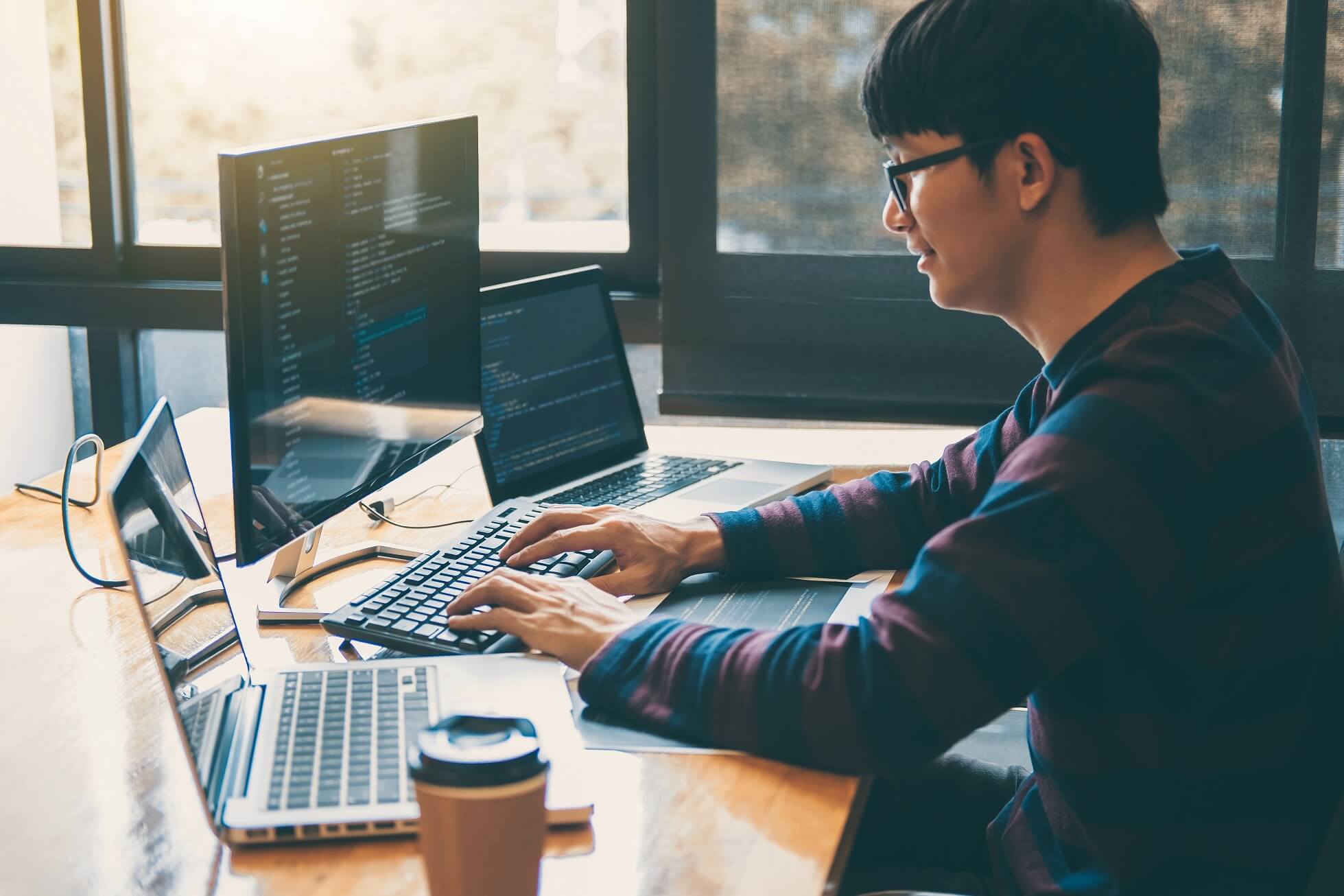 professional-development-programmer-working-in-pro-2022-11-17-06-07-09-utc-1.jpg